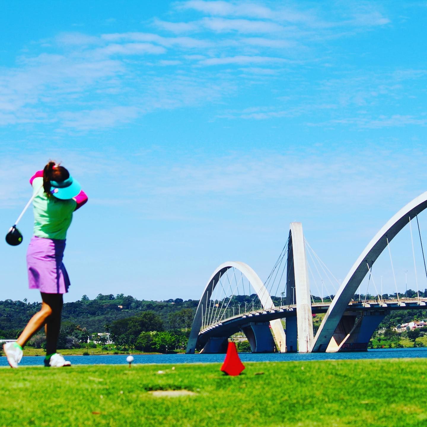 Clube de Golfe de Brasília, com vista para a Ponte JK